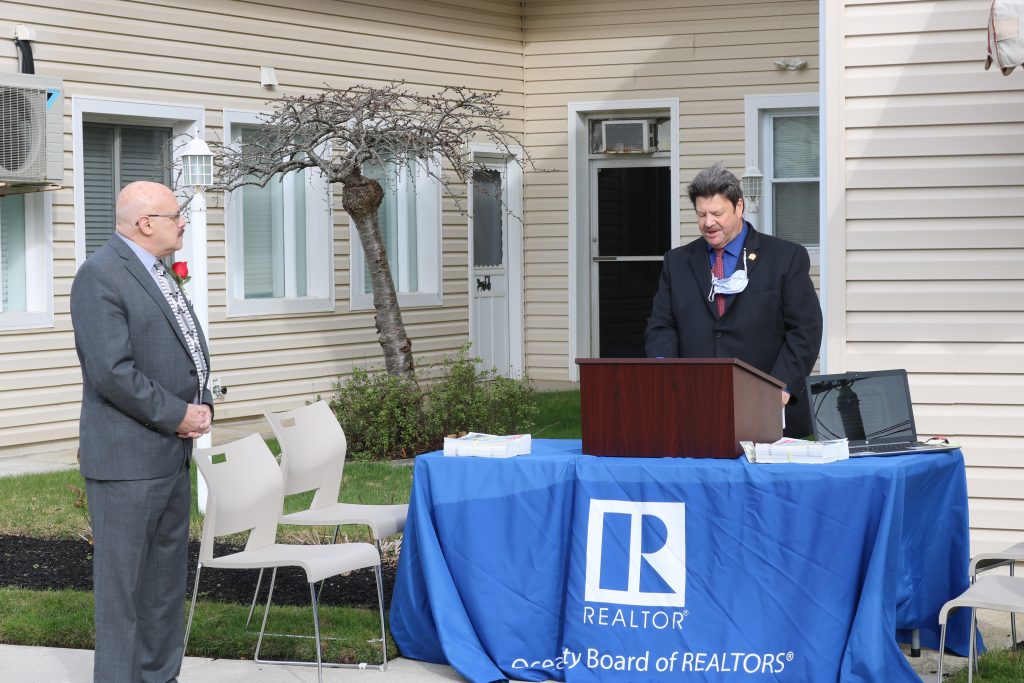 Board of Realtors Swearing in Joe Orazi 1024x683